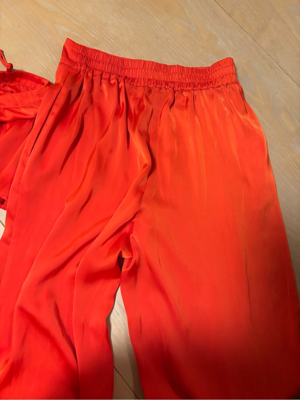 Women's Red Satin Wide-Leg Pants - Picture 7 of 7
